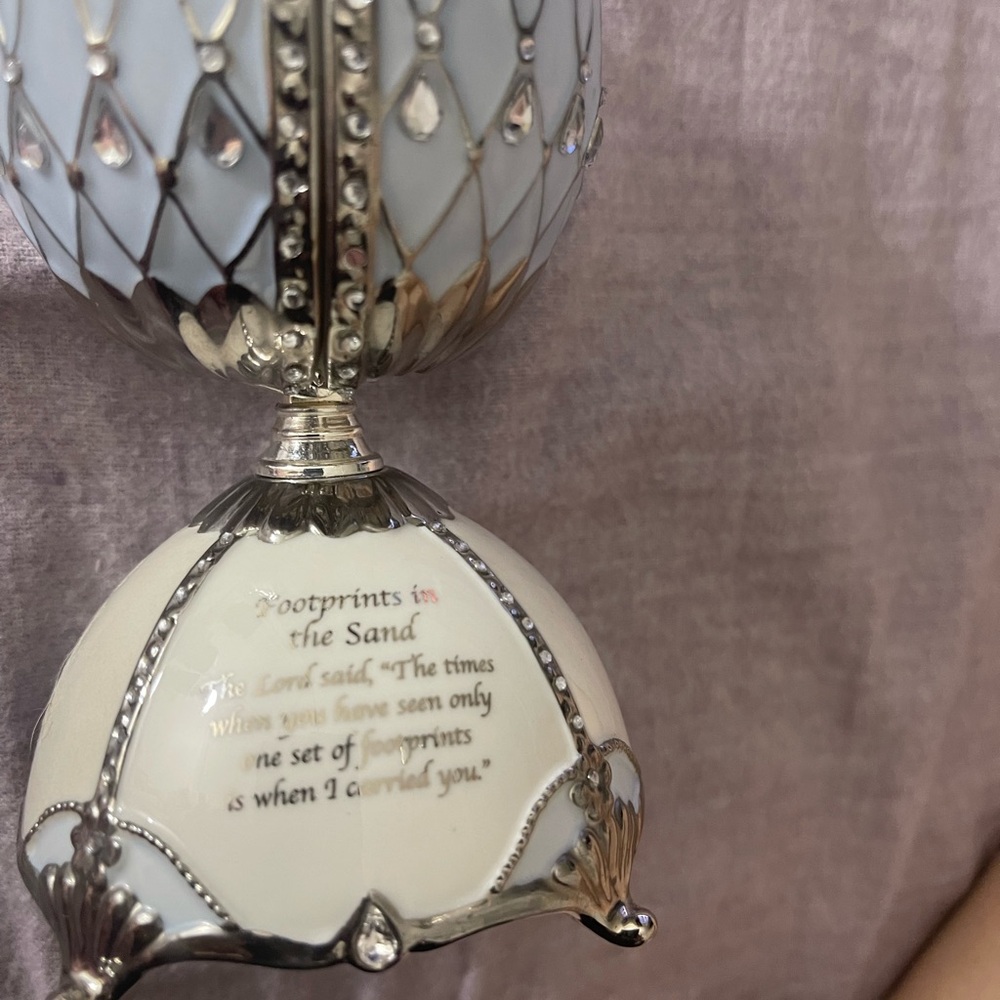 Elegant Silver and White Decorative Egg by Unknown Brand